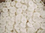 100 x 25mm Large 4 Holes Duffle Coat Sewing Buttons Iridescent Ivory Cream